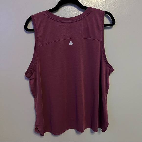 Sports Tank Top - Picture 3 of 3